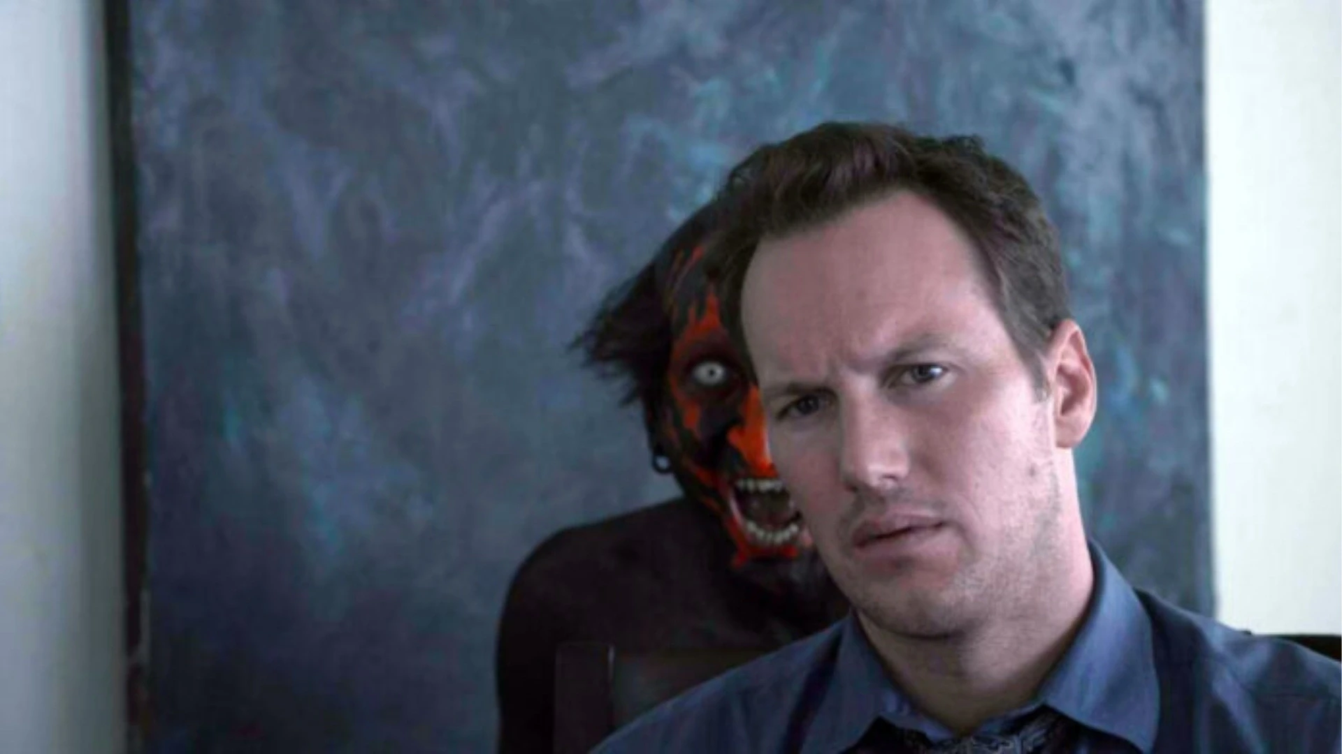 5-insidious-la-bo-phim-ma-ket-hop-tinh-te-giua-yeu-to-tam-lin-su-hoi-hop-va-chieu-sau-cam-xuc.webp