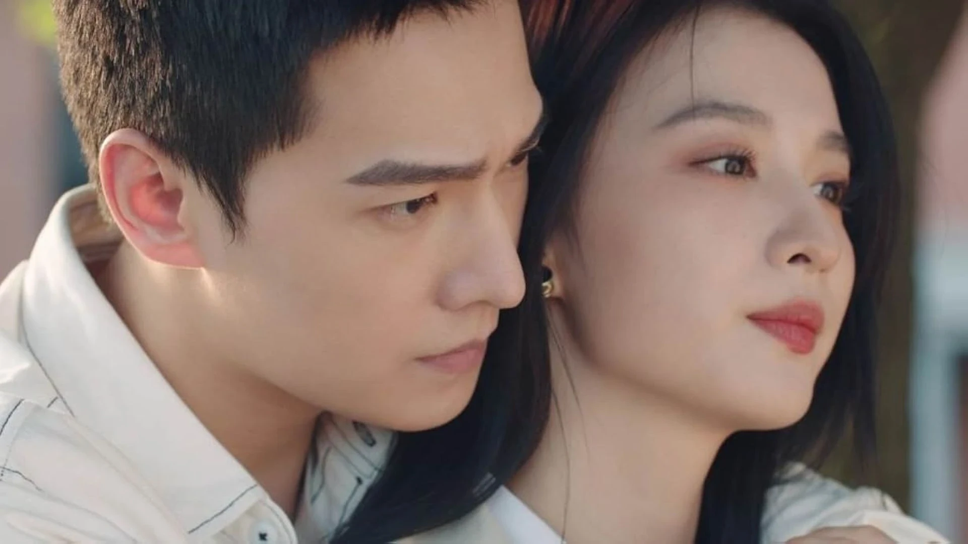 2-bo-phim-xoay-quanh-cau-chuyen-ve-hua-tham-va-tong-diem.webp