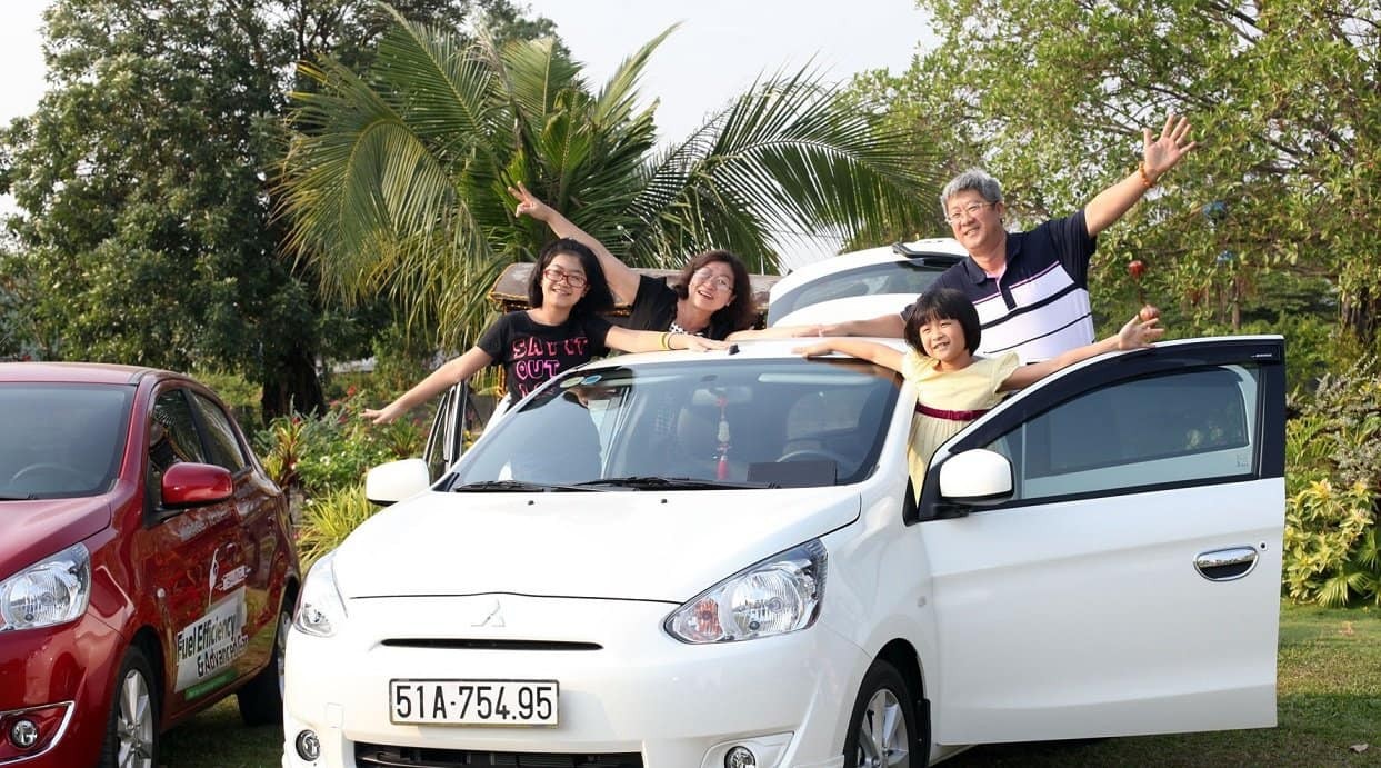 4-ban-co-the-thue-xe-hoac-su-dung-xe-gia-dinh-di-du-lich.jpg