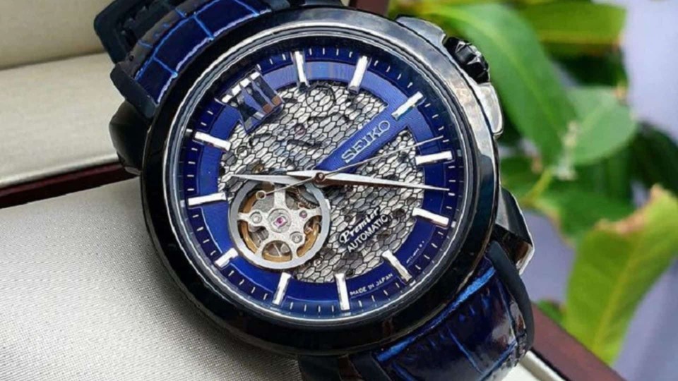 Top 5 mẫu đồng hồ cơ Seiko lộ máy đẹp nhất năm 2026