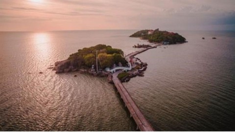 Khu du lịch Hòn Đá Bạc: Chốn tiên cảnh cực nam Tổ quốc